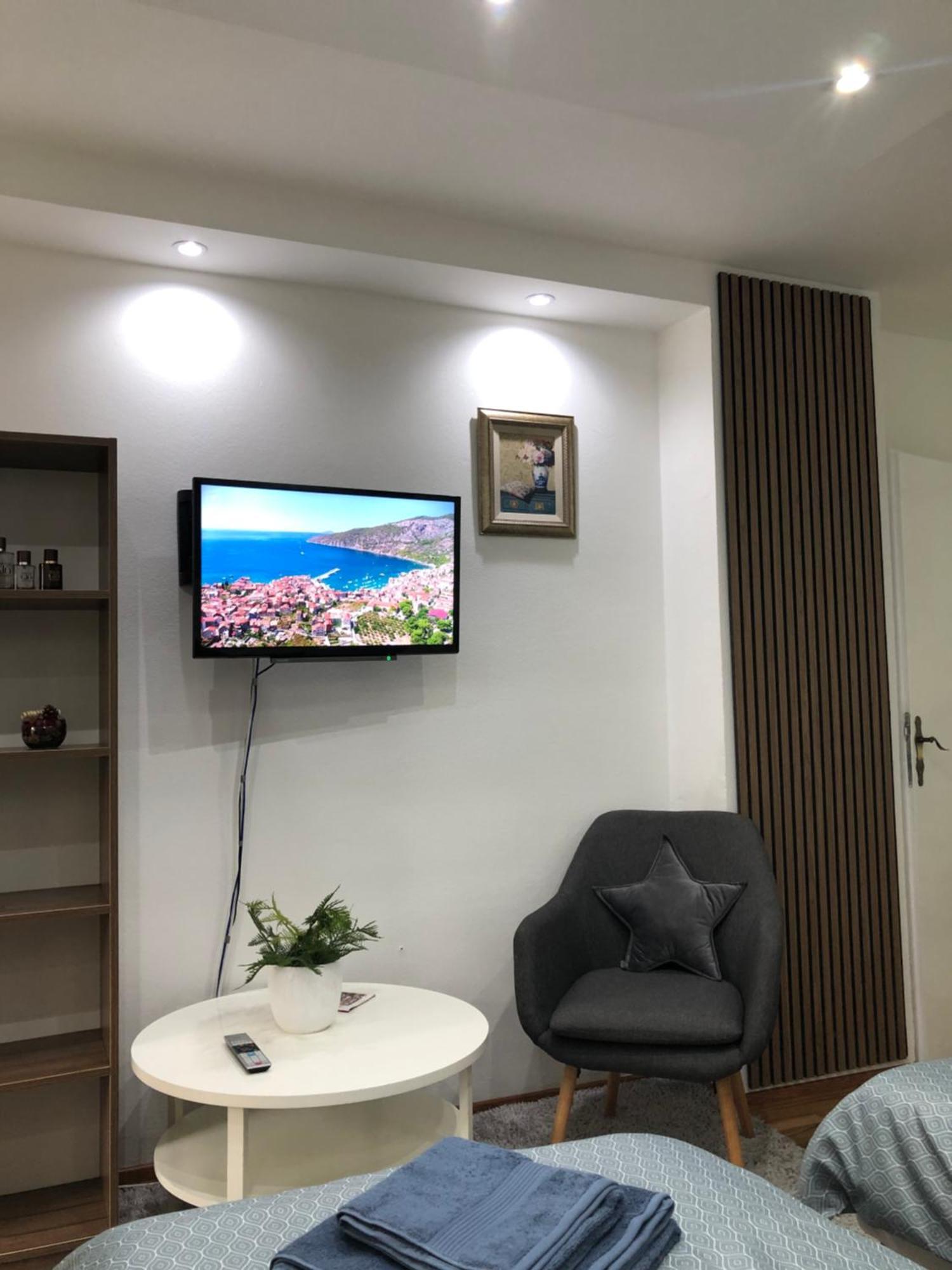 Welcome To The Apartment Mesic- Airport SJJ Exterior foto